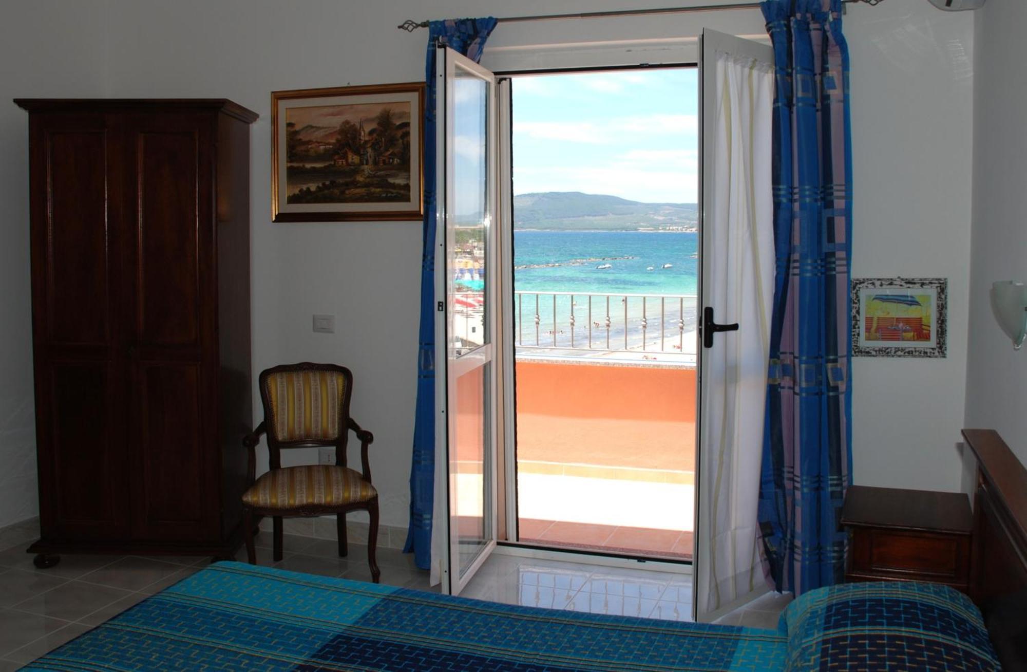 Guest House Sea Rooms Альгеро Екстер'єр фото